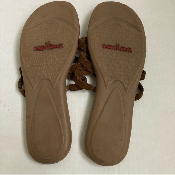 Minnetonka size 7 leather upper beaded sandals - Picture 4 of 7